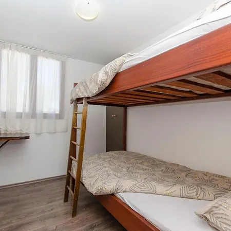 House Frane * Mali Drvenik