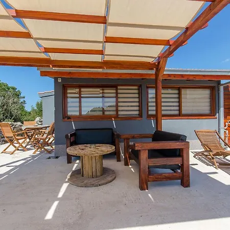 House Frane